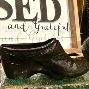 Cole Haan Calf Hair Clogs Mules Dark Brown Wmns Sz 9.5